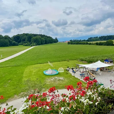 Esingerhof Farma *